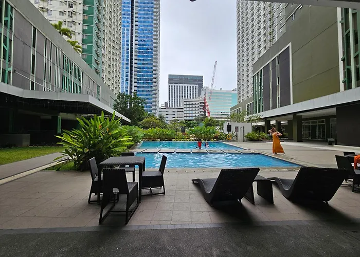 D' Clark's Haven It Park T4-33 * Cebu